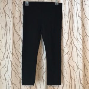 Black cropped leggings